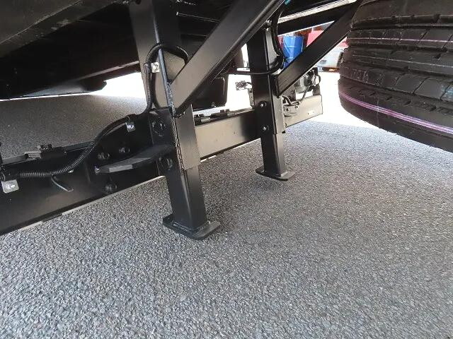 日野デュトロセーフティローダー小型（2t・3t）[写真28]