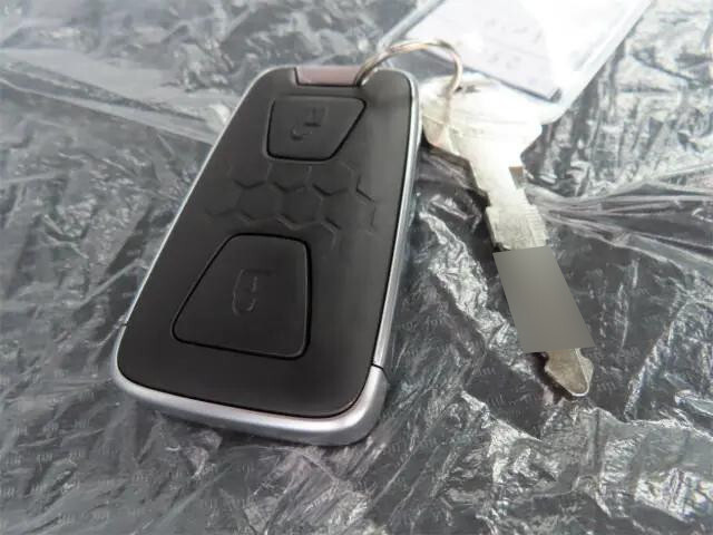 三菱ふそうキャンタータンク車（タンクローリー）小型（2t・3t）[写真17]