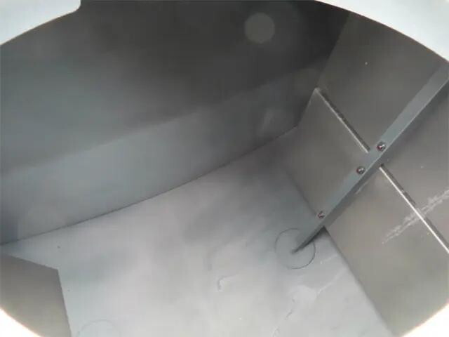 三菱ふそうキャンタータンク車（タンクローリー）小型（2t・3t）[写真22]