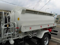 三菱ふそうキャンタータンク車（タンクローリー）小型（2t・3t）[写真24]