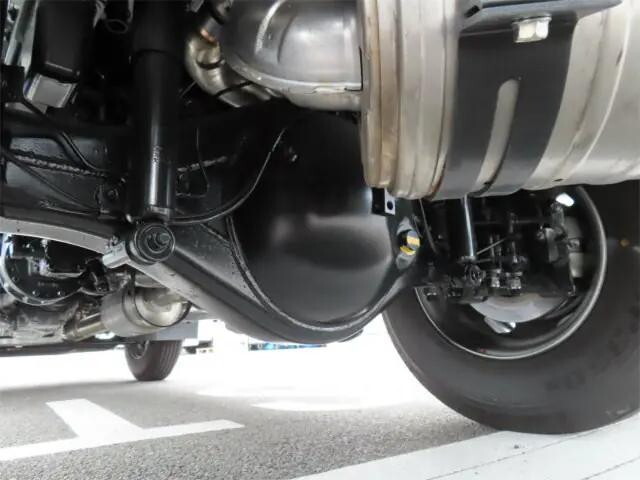 三菱ふそうキャンタータンク車（タンクローリー）小型（2t・3t）[写真39]