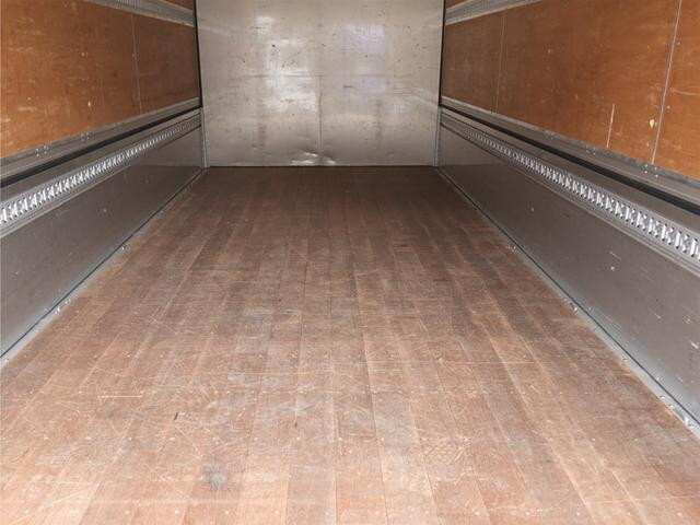 三菱ふそうファイターアルミウイング中型（4t）[写真15]