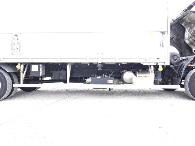 三菱ふそうファイターアルミウイング中型（4t）[写真18]