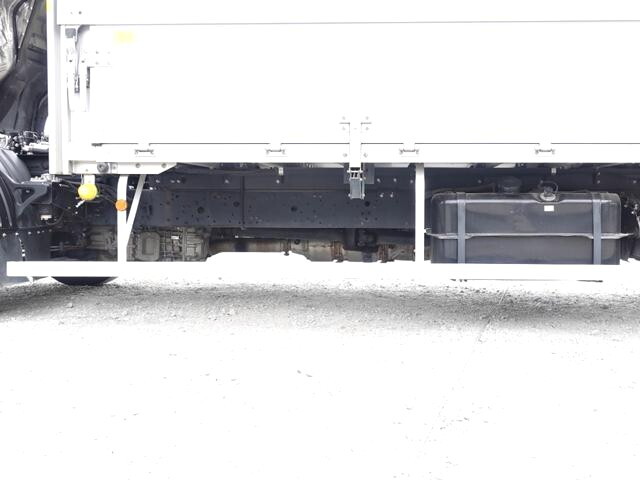 三菱ふそうファイターアルミウイング中型（4t）[写真21]