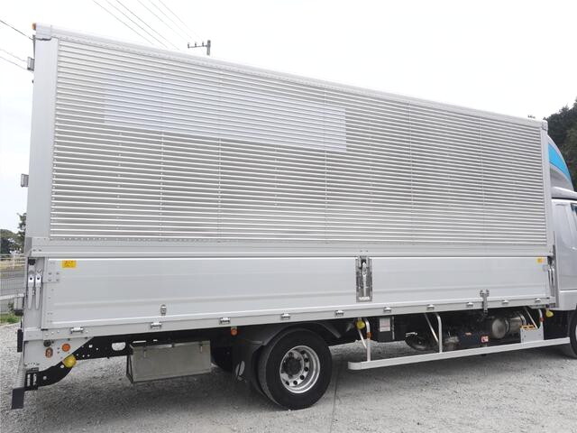 三菱ふそうファイターアルミウイング中型（4t）[写真07]