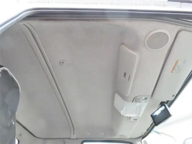 三菱ふそうファイターコンテナ専用車増トン（6t・8t）[写真20]