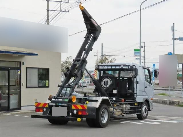 三菱ふそうファイターコンテナ専用車増トン（6t・8t）[写真07]