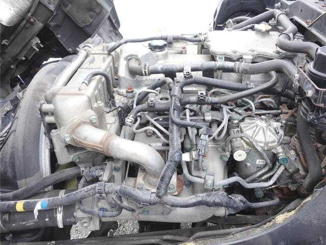 日野レンジャー平ボディ中型（4t）[写真16]