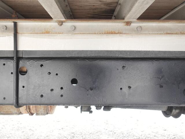 日野レンジャー平ボディ中型（4t）[写真19]