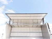 三菱ふそうファイターアルミウイング中型（4t）[写真13]