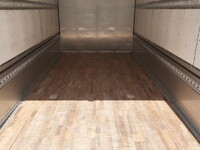 三菱ふそうファイターアルミウイング中型（4t）[写真16]