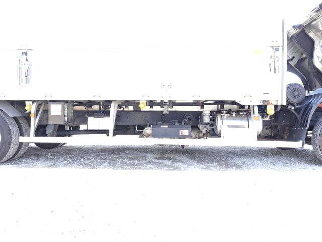 三菱ふそうファイターアルミウイング中型（4t）[写真18]