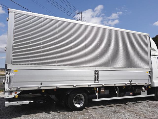 三菱ふそうファイターアルミウイング中型（4t）[写真07]