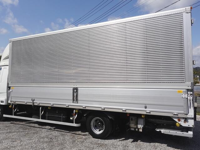 三菱ふそうファイターアルミウイング中型（4t）[写真08]