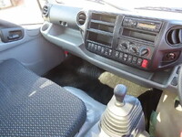 日野デュトロタンク車（タンクローリー）小型（2t・3t）[写真12]