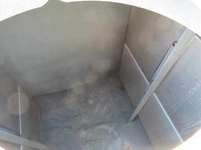 日野デュトロタンク車（タンクローリー）小型（2t・3t）[写真22]