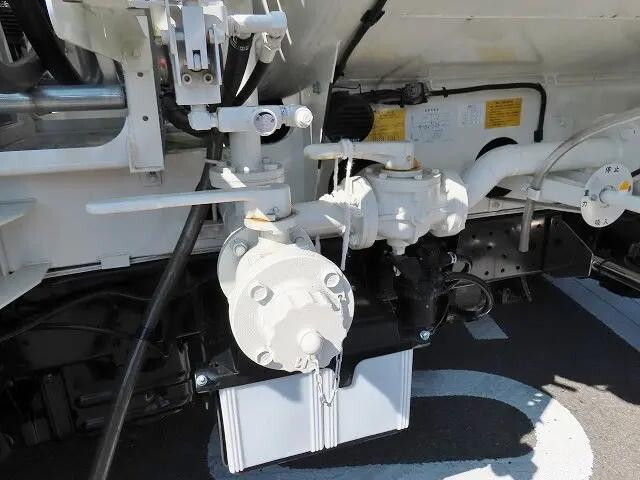 日野デュトロタンク車（タンクローリー）小型（2t・3t）[写真26]