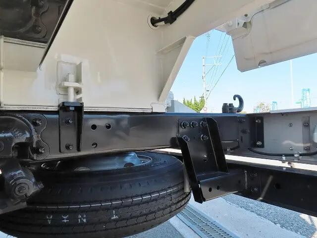 日野デュトロタンク車（タンクローリー）小型（2t・3t）[写真36]