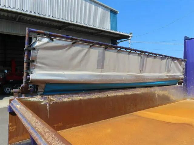 日野レンジャーダンプ中型（4t）[写真24]