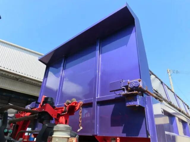 日野レンジャーダンプ中型（4t）[写真27]