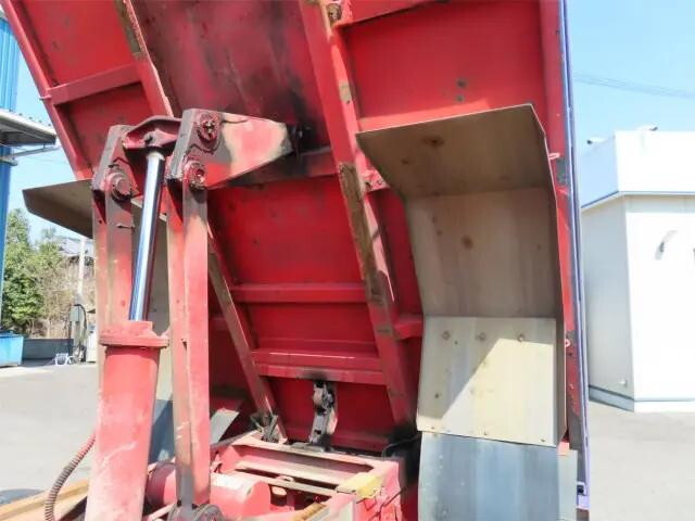 日野レンジャーダンプ中型（4t）[写真38]