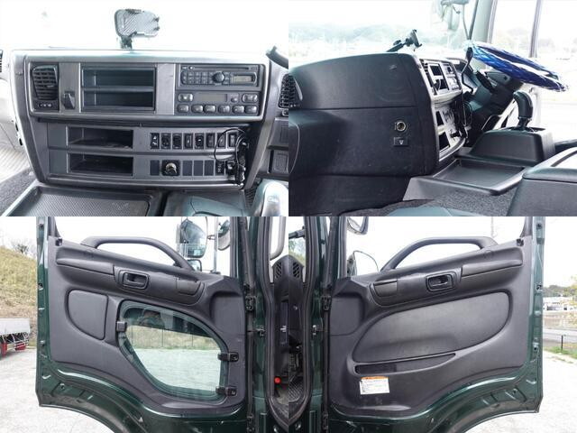 日野プロフィアトレーラーヘッド（トラクターヘッド）大型（10t）[写真19]