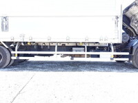 いすゞフォワードアルミウイング中型（4t）[写真22]