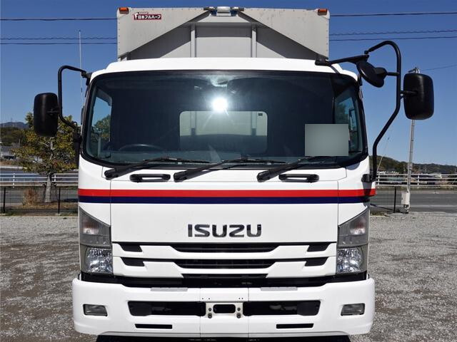 いすゞフォワードアルミウイング中型（4t）[写真03]