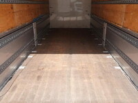 UDトラックスコンドルアルミウイング増トン（6t・8t）[写真14]