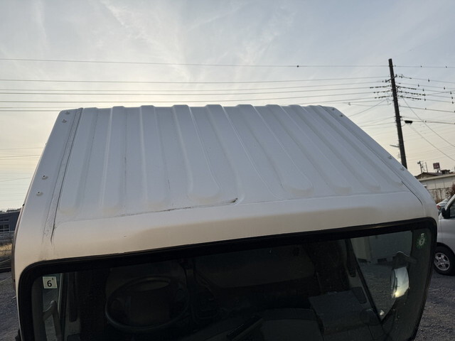 いすゞエルフアルミバン小型（2t・3t）[写真18]