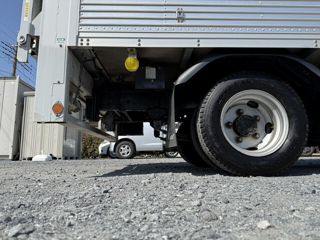 日野デュトロアルミバン小型（2t・3t）[写真25]