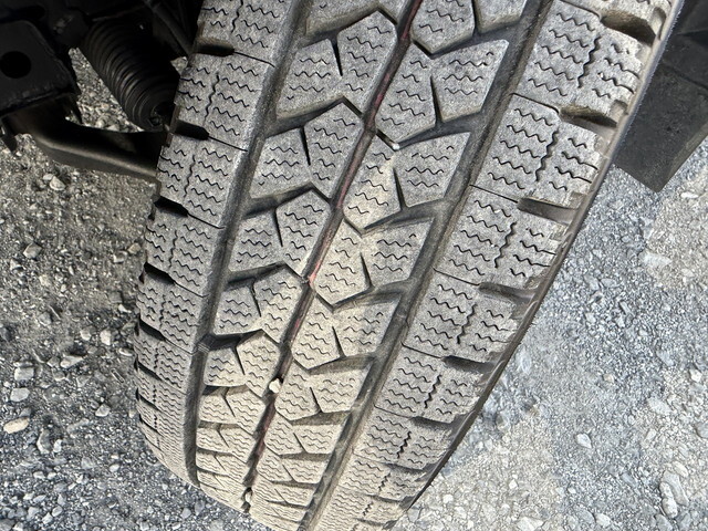 日野デュトロアルミバン小型（2t・3t）[写真28]