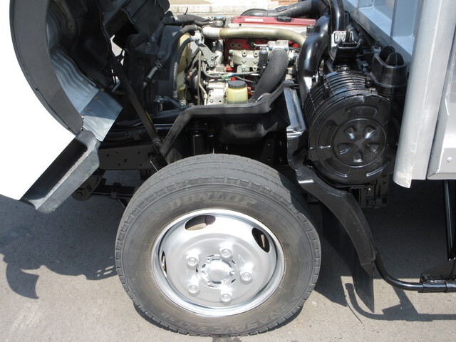 トヨタトヨエースアルミウイング小型（2t・3t）[写真27]