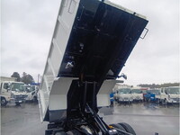 三菱ふそうキャンター深ダンプ（土砂禁ダンプ）小型（2t・3t）[写真13]