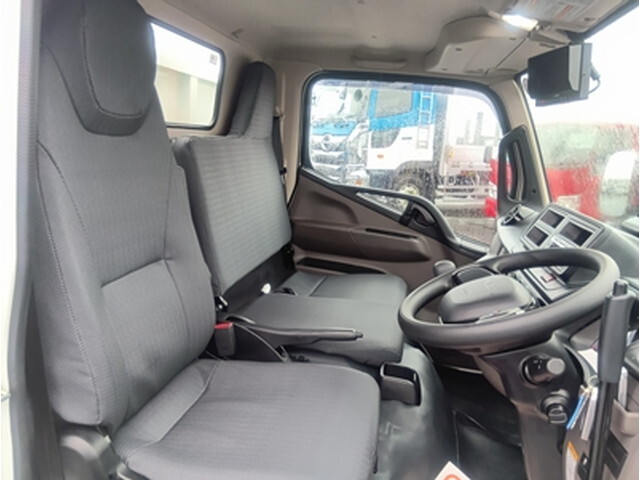 三菱ふそうキャンター深ダンプ（土砂禁ダンプ）小型（2t・3t）[写真23]