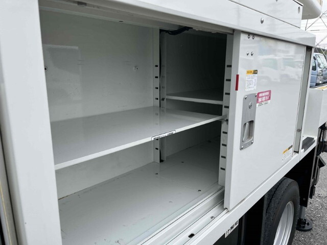 三菱ふそうキャンター高所作業車小型（2t・3t）[写真19]