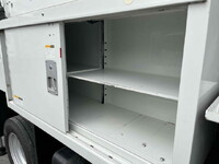 三菱ふそうキャンター高所作業車小型（2t・3t）[写真21]