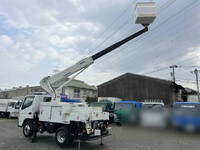 三菱ふそうキャンター高所作業車小型（2t・3t）[写真10]