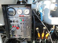 三菱ふそうファイターバキュームカー中型（4t）[写真16]