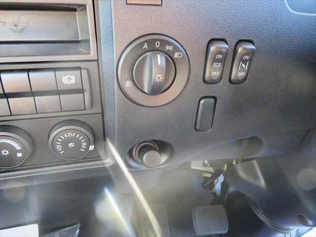 三菱ふそうファイターバキュームカー中型（4t）[写真25]