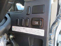 三菱ふそうファイターバキュームカー中型（4t）[写真27]