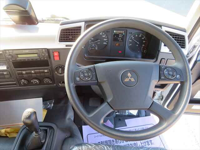 三菱ふそうファイターバキュームカー中型（4t）[写真29]