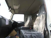 三菱ふそうファイターバキュームカー中型（4t）[写真38]