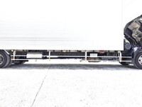 いすゞフォワードアルミバン中型（4t）[写真16]