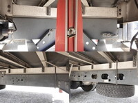 いすゞフォワードアルミバン中型（4t）[写真19]