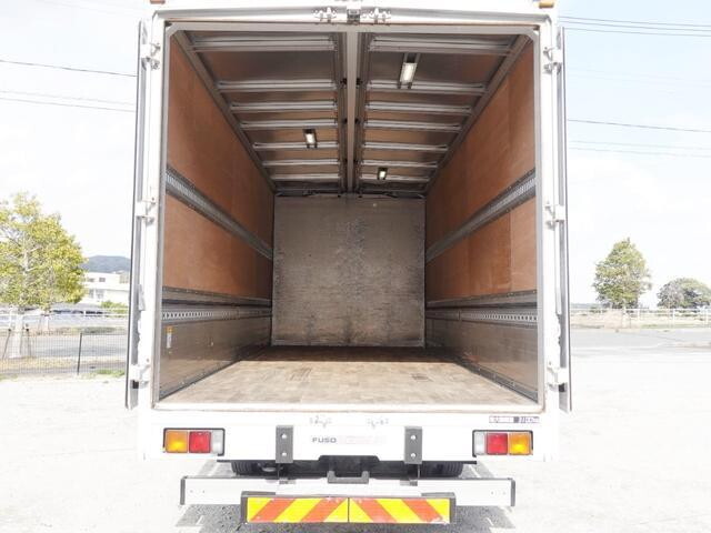 三菱ふそうファイターアルミウイング中型（4t）[写真16]