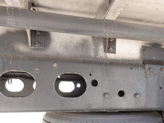 三菱ふそうファイターアルミウイング中型（4t）[写真21]