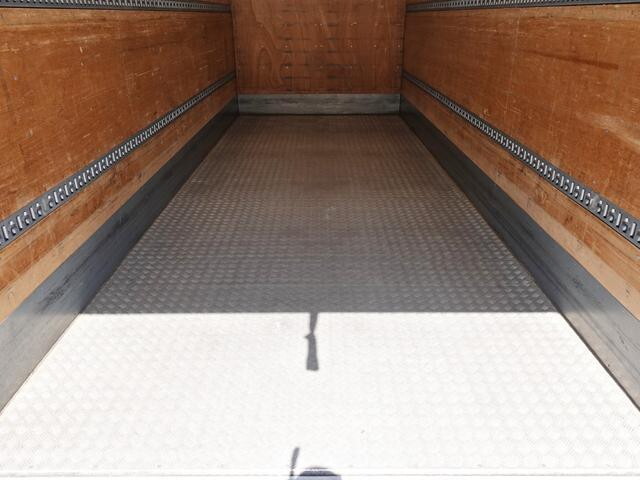 日野レンジャーアルミバン中型（4t）[写真14]