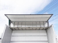 三菱ふそうファイターアルミウイング中型（4t）[写真15]