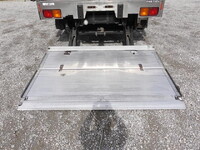 いすゞフォワード冷凍車（冷蔵車）増トン（6t・8t）[写真12]